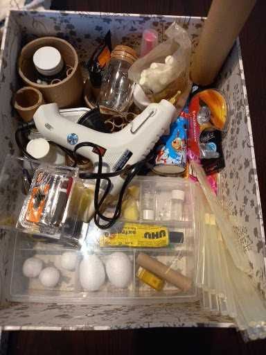Vendo material p/ lembranças e bricolage