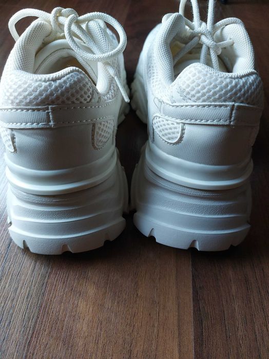 Sneakersy Reserved rozmiar 37