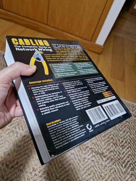Livro Cabling: The Complete Guide to Network Wiring64553177352450122