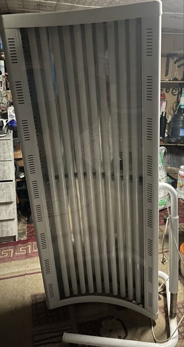 Солярій Philips HB555