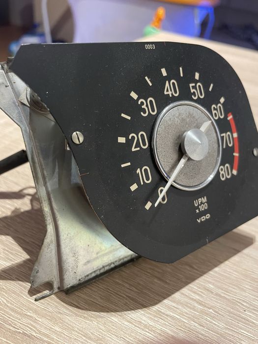 Conta rotações BMW 2002 fase 1