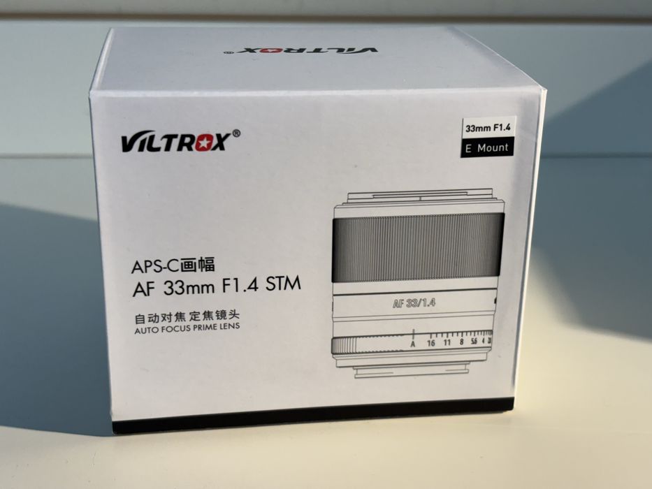 Lente Viltrox 33mm F1.4 - montagem Sony - NOVA E COM GARANTIA