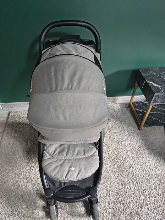 Wózek spacerowy Joie