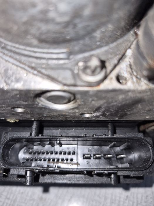 Блок ABS ESP Nissan Qashqai J10 2007–2013 Bosch оригінал
Блок ABS ESP