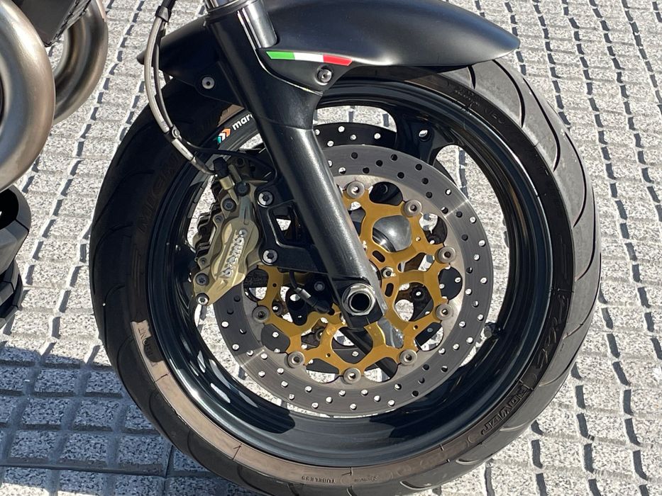 Moto Guzzi 1200 Sport