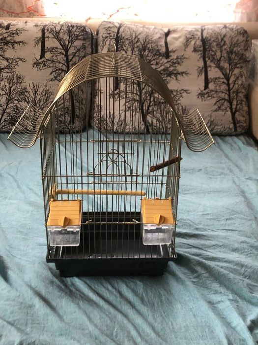 Продам клетку в отличном состоянии