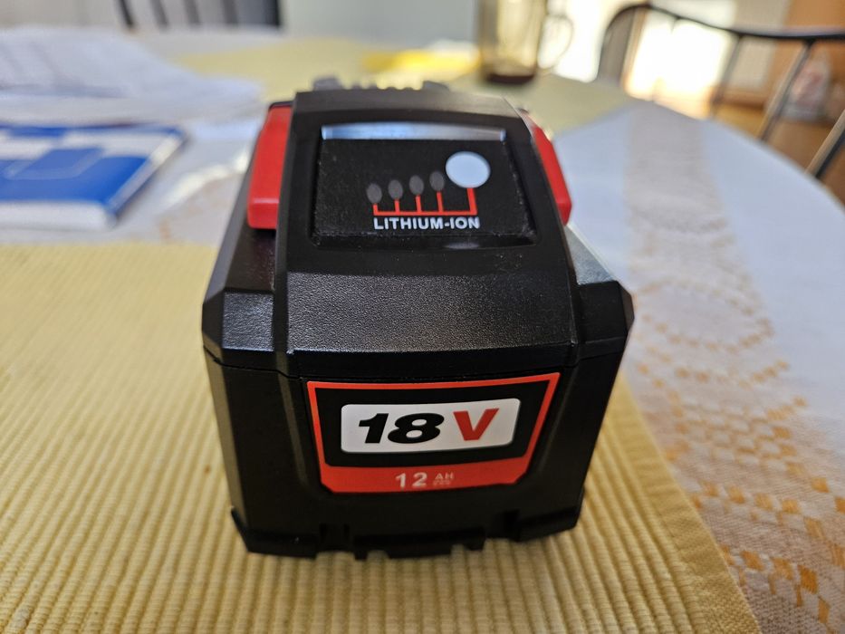 Akumulator bateria Milwaukee M18   15.0Ah 12.0Ah