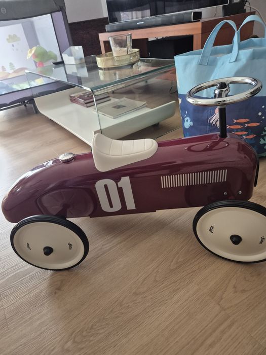 Carro vilac Metal Car Ride-on bordeux