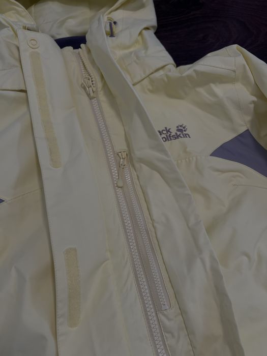 мембранна трекінгова жіноча куртка jack wolfskin нова оригінальна new