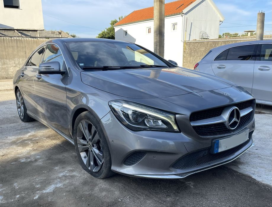Mercedes Benz CLA180d aut nacional