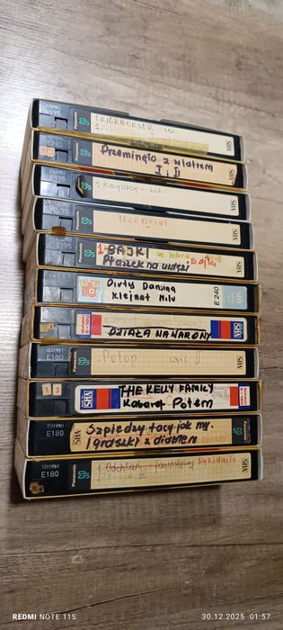 Video kasety 11 sztuk