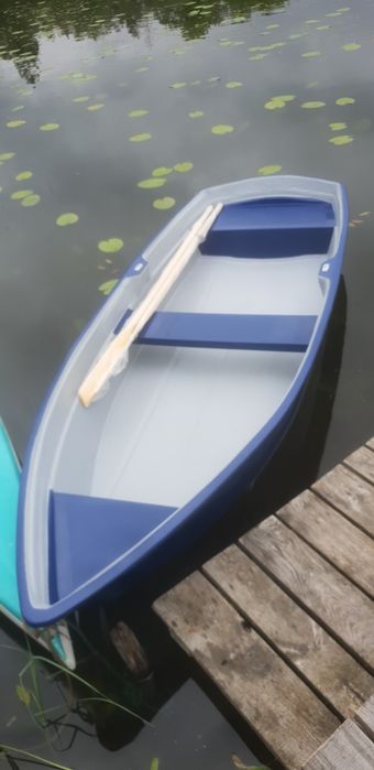 Łódka wędkarska 330