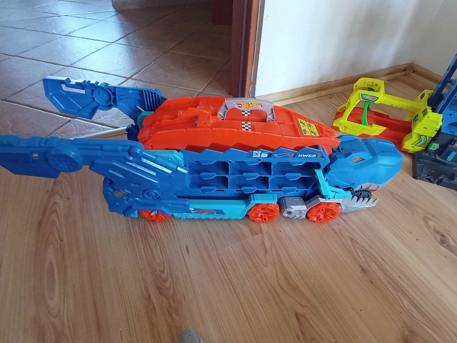 Zestaw hot wheels