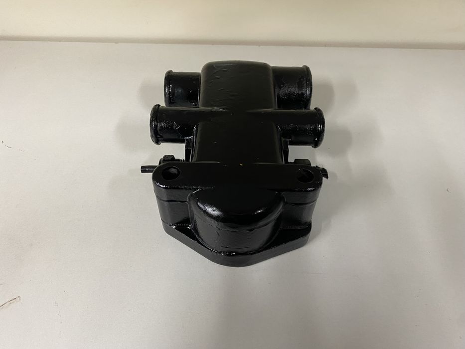 Obudowa Termostatu Mercruiser V6 V8 Termostat
