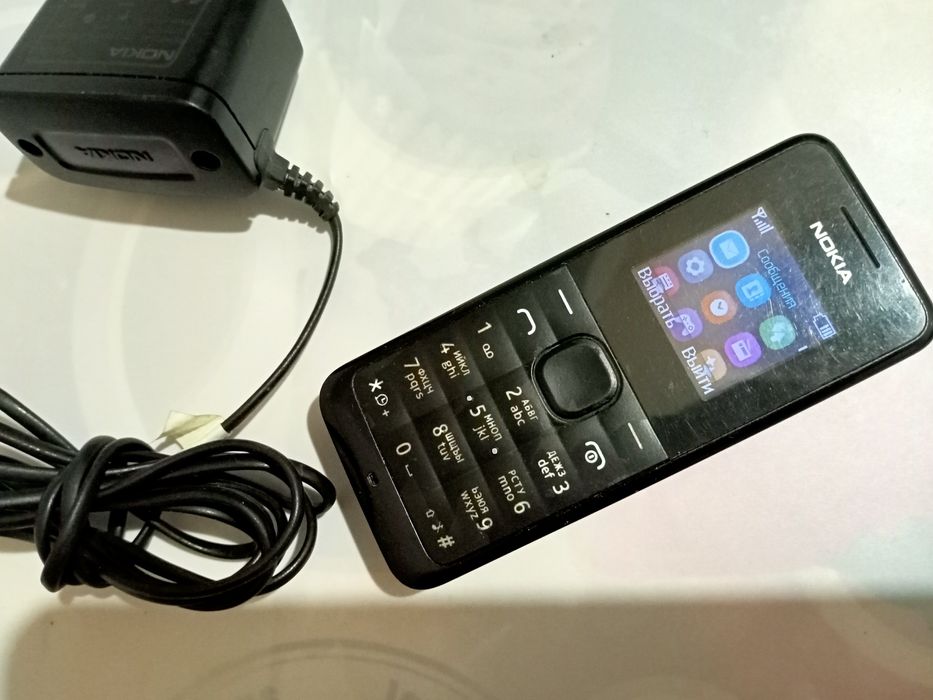 Продам кнопочный телефон Nokia 105  модель.