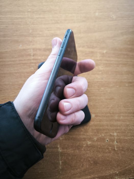 iPhone 7 32gb. Гарний стан.