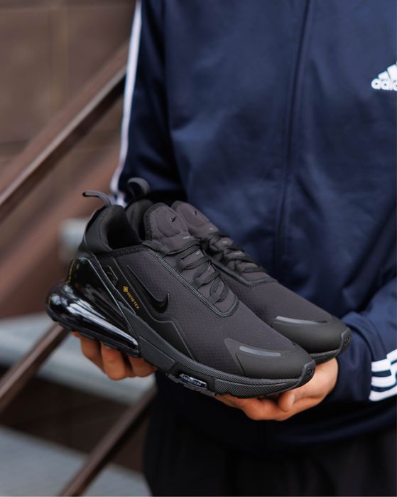 Nike Air Max 270 Gore-Tex Triple Black