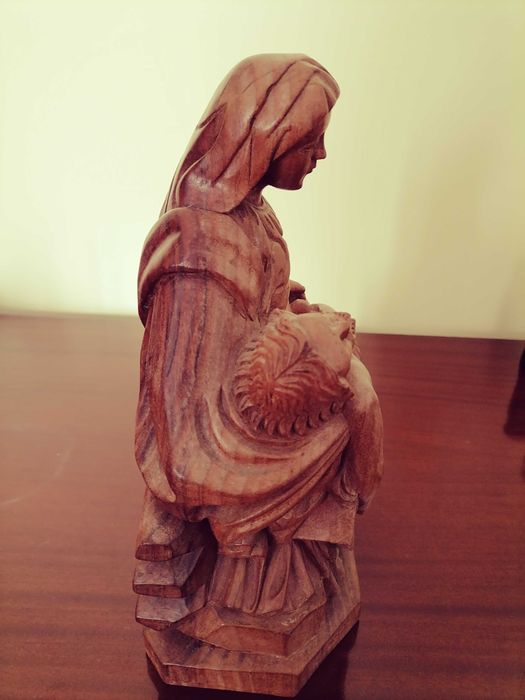 Pieta / Nossa Senhora da Piedade em madeira