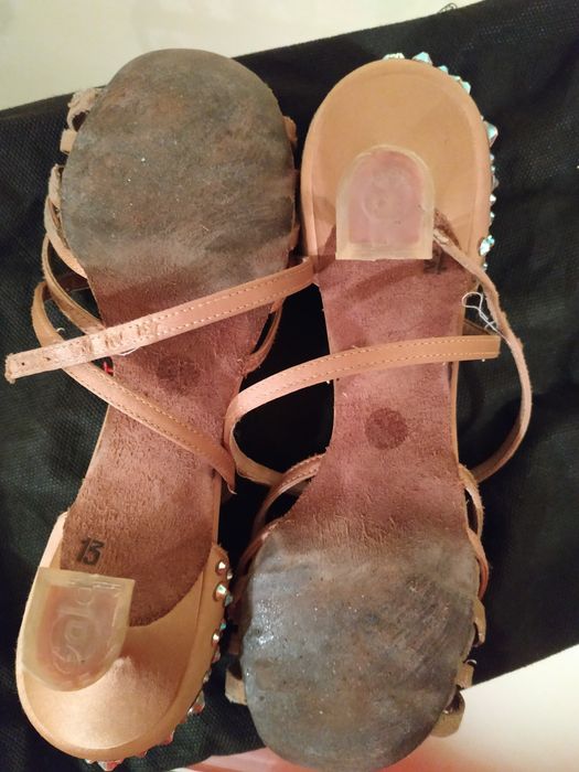 Туфли для латины юниорские.