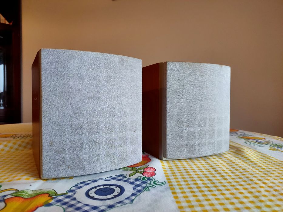 Par de Colunas Bookshelf  (4 Ohm)