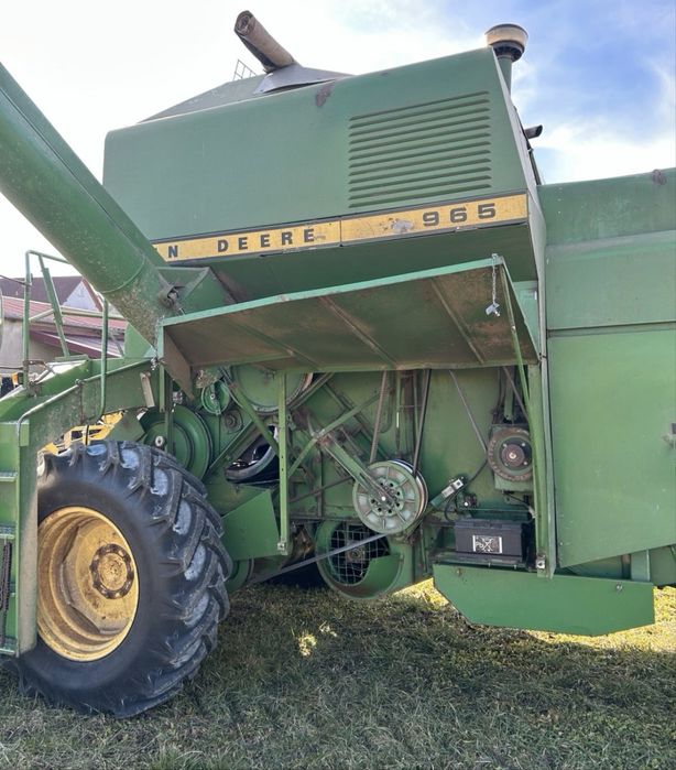 Комбайн зернозбиральний John Deere 965 джон дір  свіжий