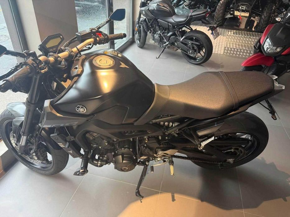 Yamaha MT 09 2020 com apenas 5 mil kms .