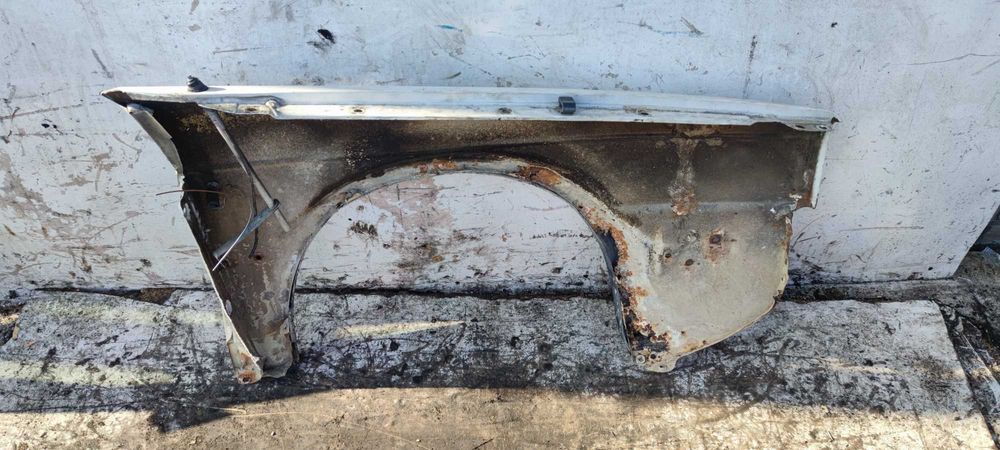 Volkswagen VW Golf II 2 5D Błotnik Lewy Przód Lewy Przedni LP Biały