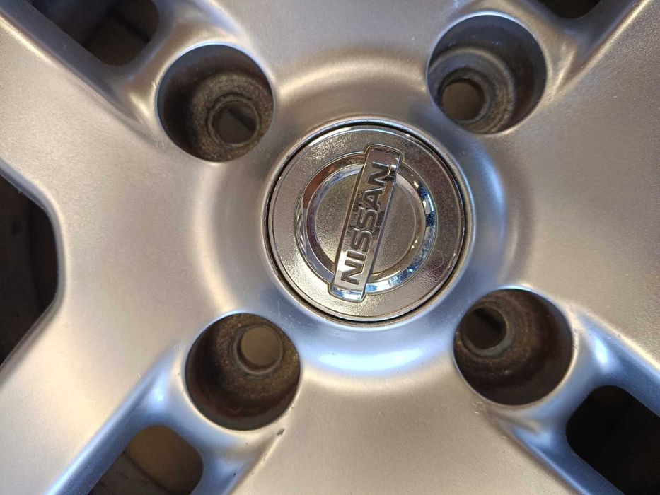 Alufelgi 6 J R16 ET42 4x114,3piasta 60 Nissan oryginalne