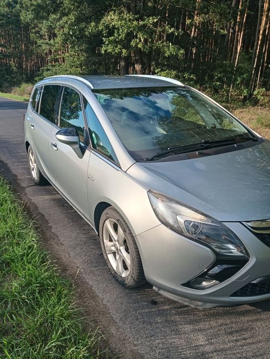 Sprzedam Opel Zafira C