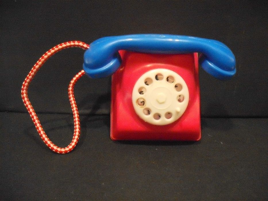 PEPE - Telefone antigo feito em plástico