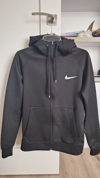 Czarna bluza Nike