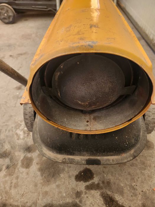 Mocna nagrzewnica olejowa Master B150 - 44kW