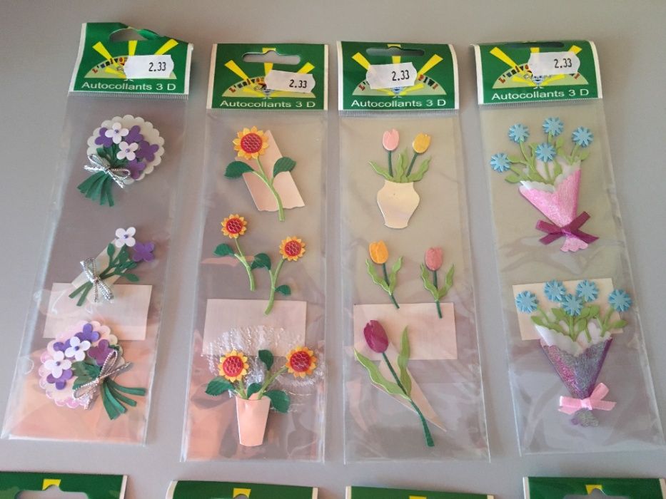 Autocolantes 3D - L'Univers de Piwi