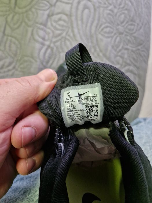 Кросівки Nike Zoom Vomeo Roam  42,5