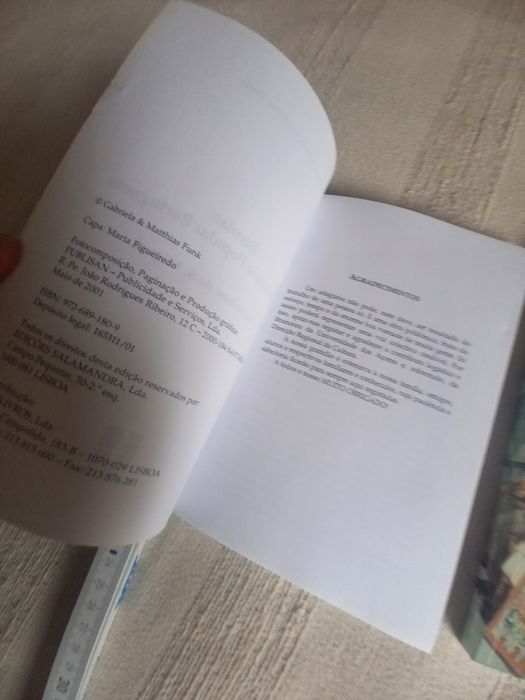 Dois livros sobre provérbios populares dos Açores