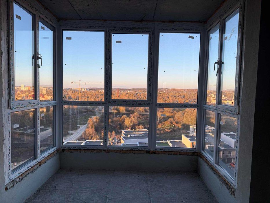 Продаж 2-кім. квартири у новобудові ЖК R2 Residence, вул. Роксоляни