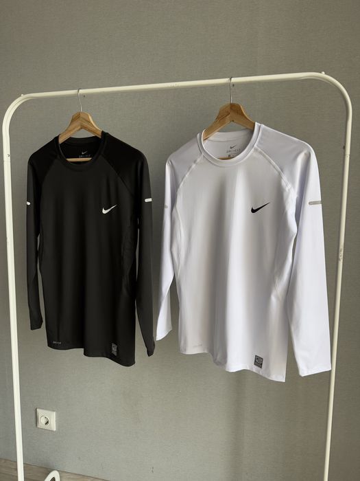 Рашгард Nike Pro Combat