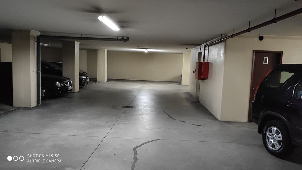 Lugar de garagem na R. de Grijó