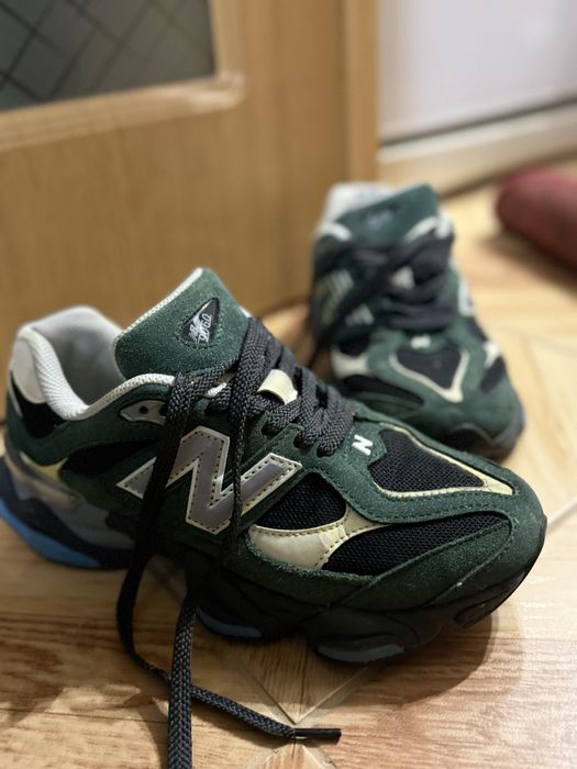 Кросівки New Balance 9060