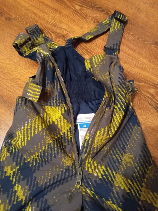 Spodnie narciarskie na szelkach