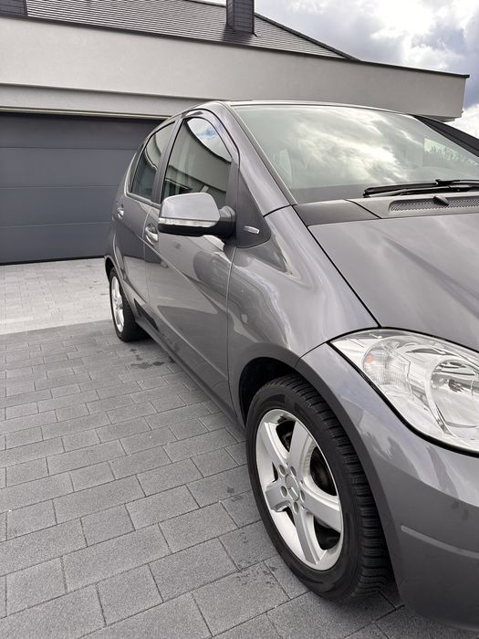 Mercedes A klasa benzyna tylko 64 tys przebiegu