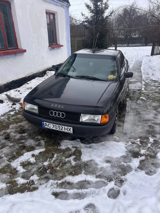 Авто  Ауді 80 б3