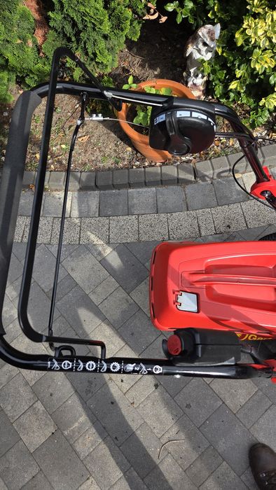 Kosiarka spalinowa z rozrusznikiem z napędem Wolf Garten