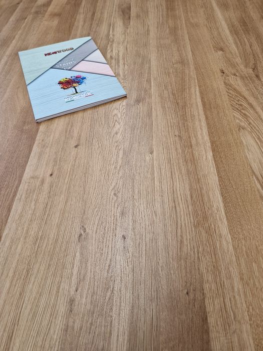 Klejonka dąb, jesion ; Stopnie schodowe; blaty, stoły-Producent