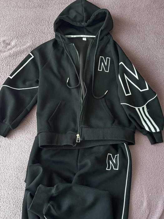 Спортивний костюм