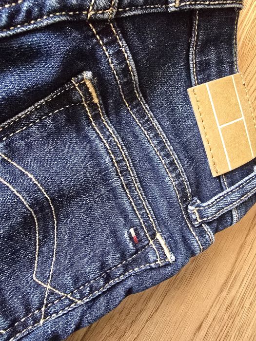 Spodnie jeans dżins Tommy hilfiger 98 skinny rurki