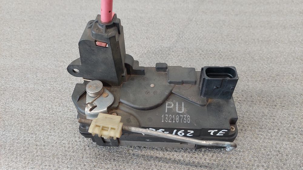Fechadura / fecho porta trás esquerdo OPEL Astra H Caravan (L35)