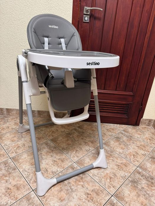 Fotelik  do karmienia