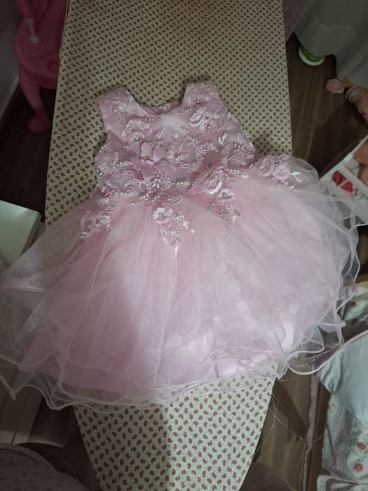 Vestidos de cerimónia mulher e criança