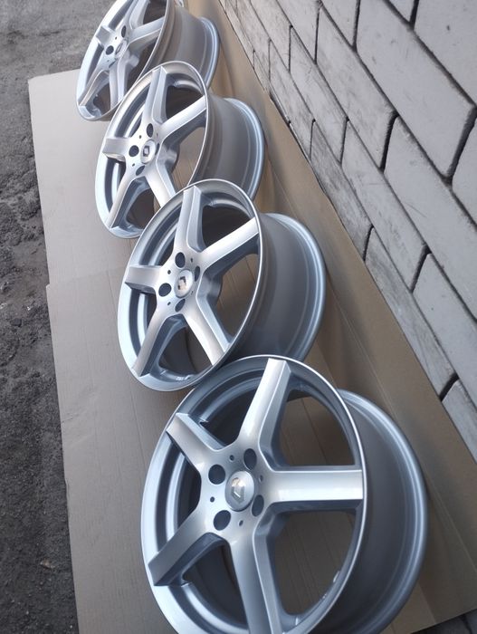 New Р16   4 100 диски Renault/Germany.